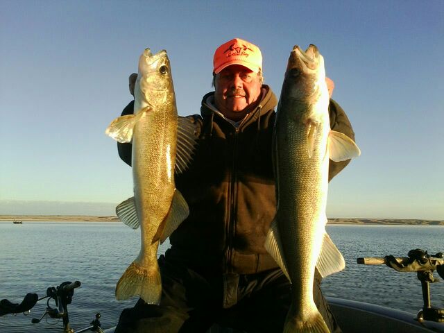 Chick Krause Lake Oahe Walleye