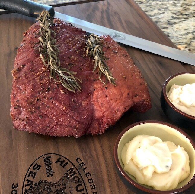 Smoked Venison Hindquarter Roast with Dip