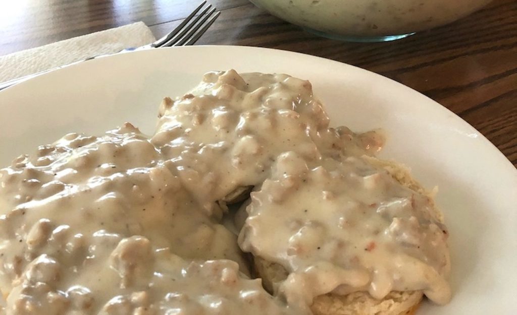 Pic-Biscuits_and_Gravy__22643.1633005642