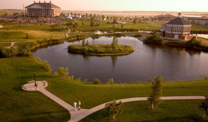 Watertown, S.D. My Hometown By gARY HOWEY