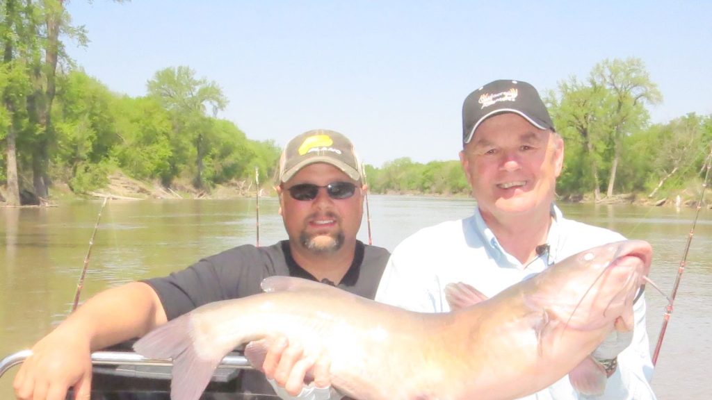 Pic- Gary & Guide-Red River channel catfish-2